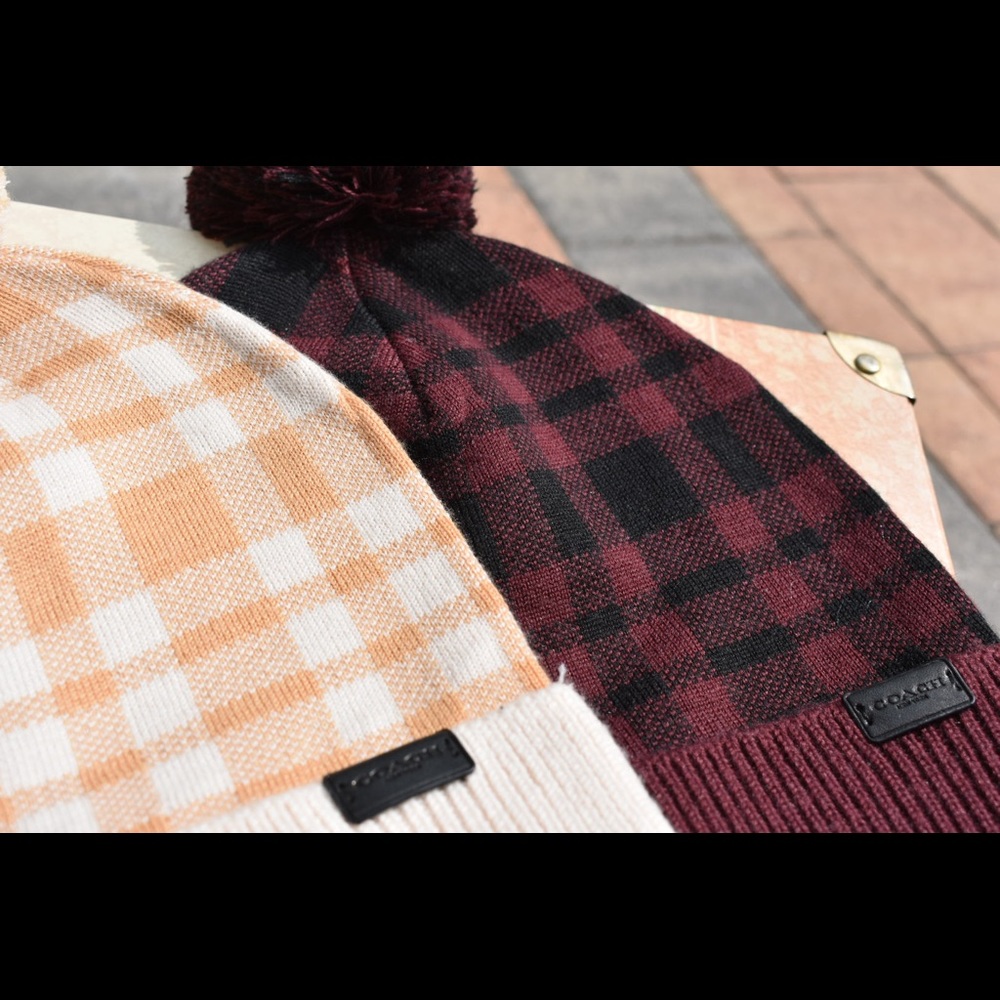 READ DESCRIPTION CAREFULLY ❄️ Coach Plaid POM Hats ❄️ - Picture 8 of 12